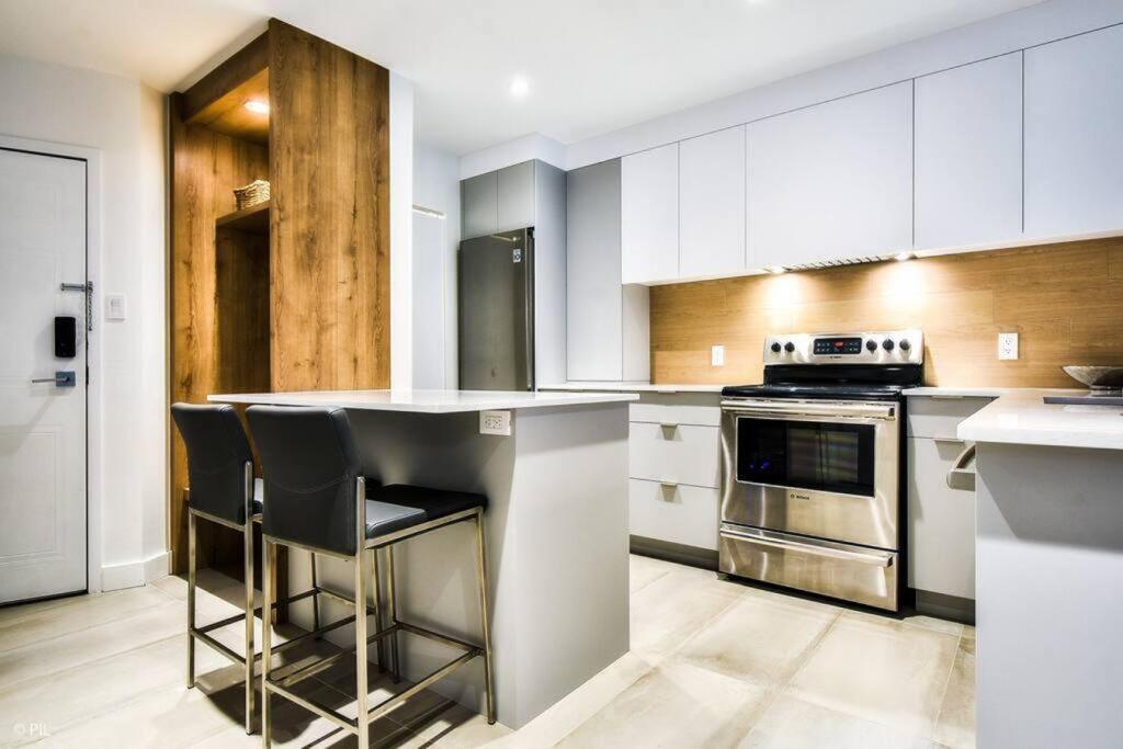 Chic Mt-Tremblant Condo With View On The Lake By Denstays Mont-Tremblant Esterno foto