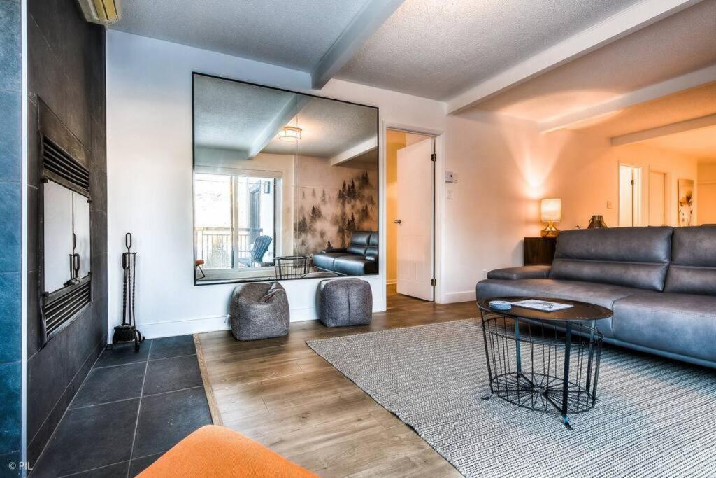 Chic Mt-Tremblant Condo With View On The Lake By Denstays Mont-Tremblant Esterno foto