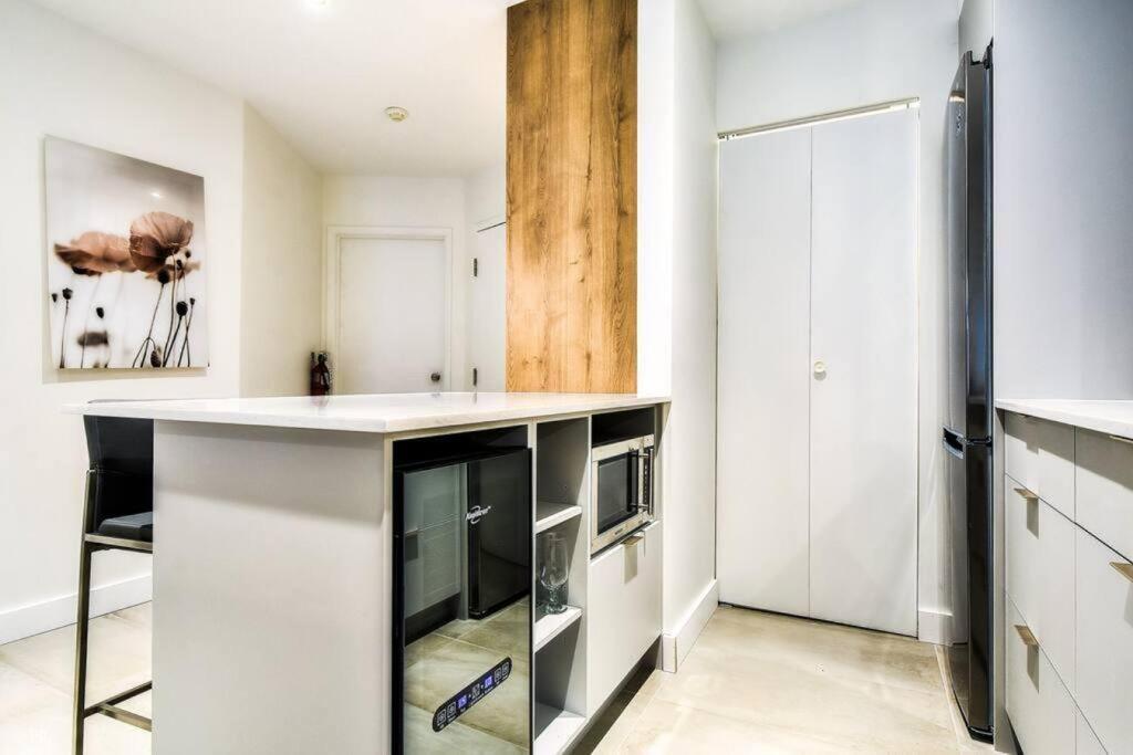 Chic Mt-Tremblant Condo With View On The Lake By Denstays Mont-Tremblant Esterno foto
