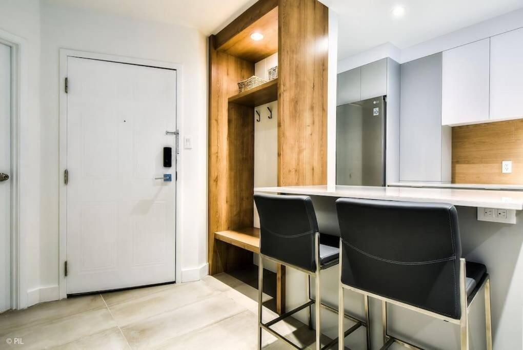 Chic Mt-Tremblant Condo With View On The Lake By Denstays Mont-Tremblant Esterno foto